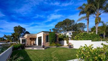 House | 4 bedrooms, Internet