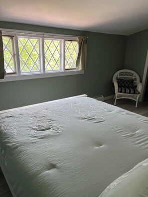 3 habitaciones, tabla de planchar con plancha y wifi gratis 