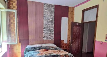 3 bed - Sleeps 6 - Mountain View - Parking - Pets