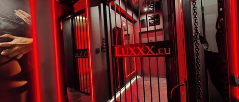 디럭스 아파트, 금연, 간이주방 | 거실 공간