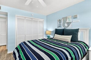2 bedrooms, iron/ironing board, travel cot, free WiFi