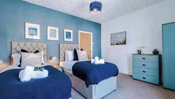 2 Schlafzimmer, Bügeleisen/Bügelbrett, WLAN, Bettwäsche