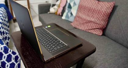 2️⃣ Cozy cabin with WiFi and AC in amazing Miami