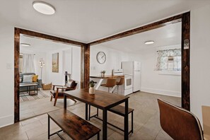 Unclassified image, 5 of 24, button