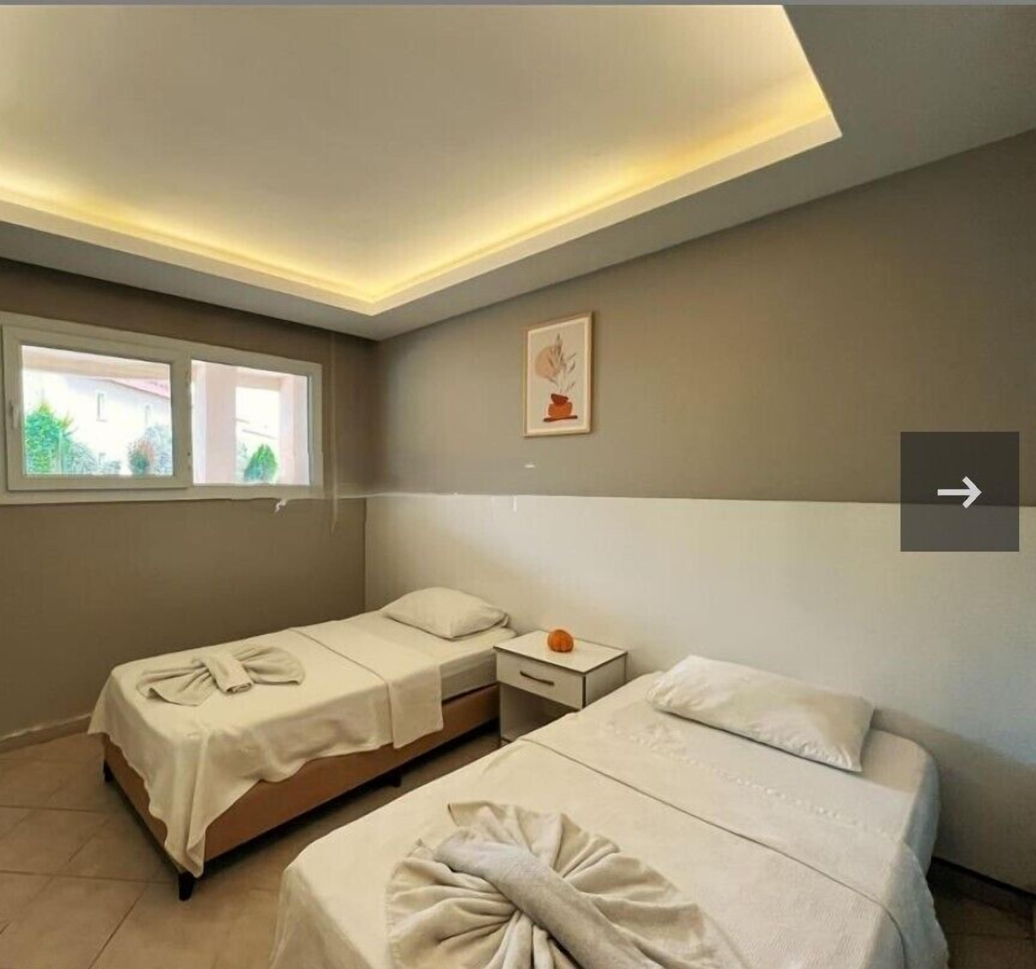 Desk, blackout curtains, iron/ironing board, free WiFi