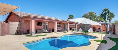 House (3 Bedrooms) | Front of property