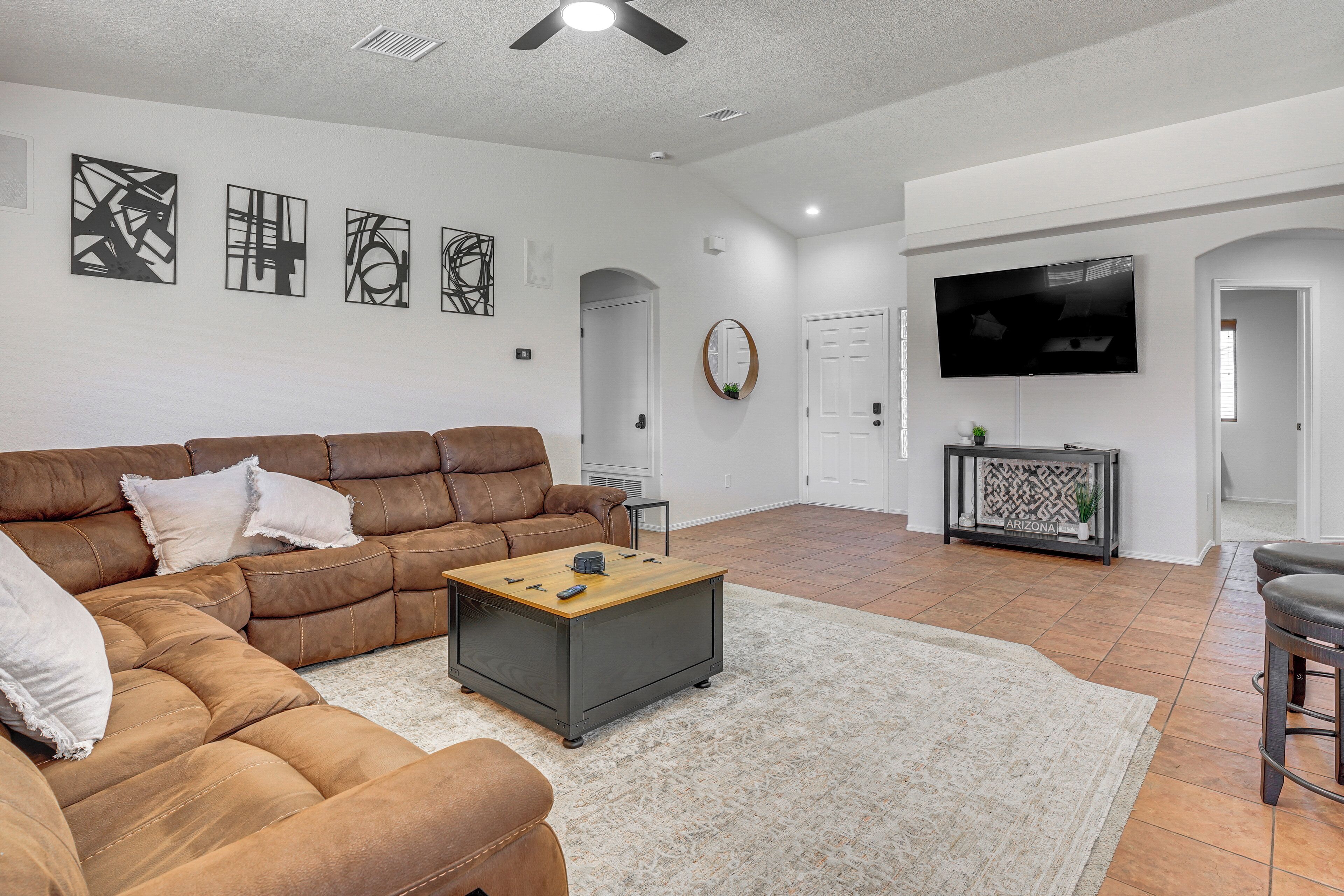 House (3 Bedrooms) | Interior