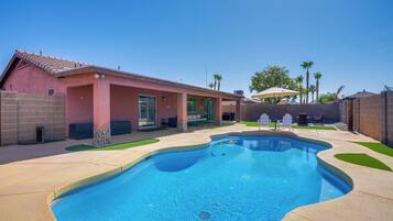 House (3 Bedrooms) | Pool | Outdoor pool