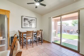 House (3 Bedrooms) | Interior - Near Golf Courses: Poolside Paradise in Yuma! (Yuma)