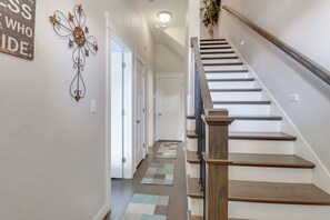 Apartment (3 Bedrooms) | Interior