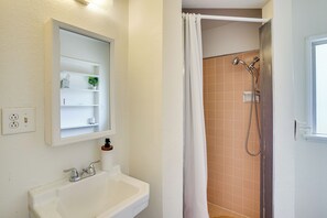 House (3 Bedrooms) | Bahagian dalam