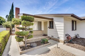House (3 Bedrooms) | Interior - 12 Mi to Dtwn LA: Family Home w/ Patio + Yard! (Downey)