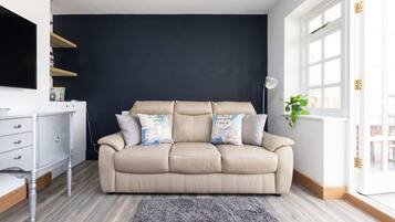 House | 2 bedrooms, Internet