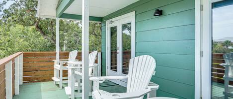 Apartment (2 Bedrooms) | Front of property