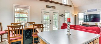 เทนเนสซี ริเวอร์ รีทรีท: ดาดฟ้า หลายระดับ และ วิว