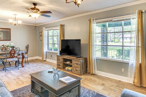 1 Mi to Dtwn Waycross: Home w/ Furnished Porch