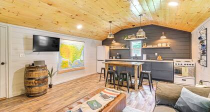 Covered Deck & Hot Tub: Cozy Retreat in Campton!