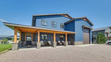 House (3 Bedrooms) | Front of property