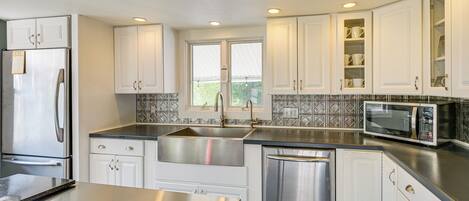 Talo (5 Bedrooms) | Sisätilat