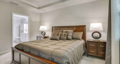 Fort Myers Condo on 1st Floor: Near Shops & Golf