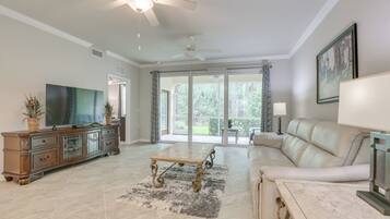 Apartment (2 Bedrooms) | Bahagian dalam