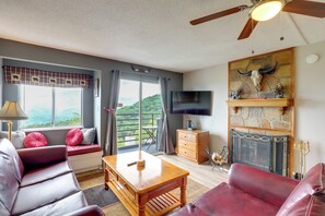 Apartment (2 Bedrooms) | Front of property