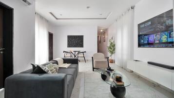 Smart TV, stereo