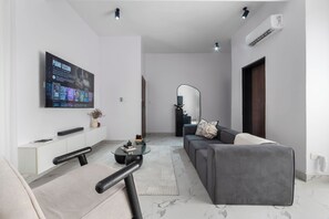 Smart-TV, Stereoanlage