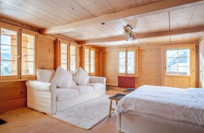 5 chambres, Wi-Fi, draps fournis