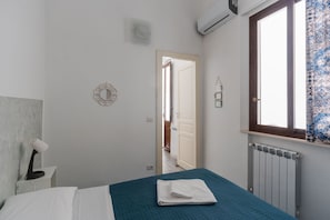 1 camera, ferro/asse da stiro, Wi-Fi gratuito, lenzuola