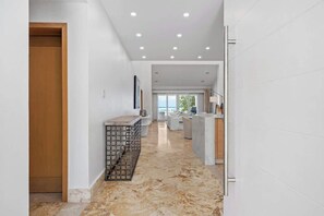 Stylish furniture and tasteful décor plus marble-tiled flooring throughout - Villa Ocean Dreams @ Cottages Dorado beach (Dorado)