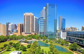 Exterior - Charming, Cozy & Central | 2-BD/1-BA, Mins to DT (Houston)