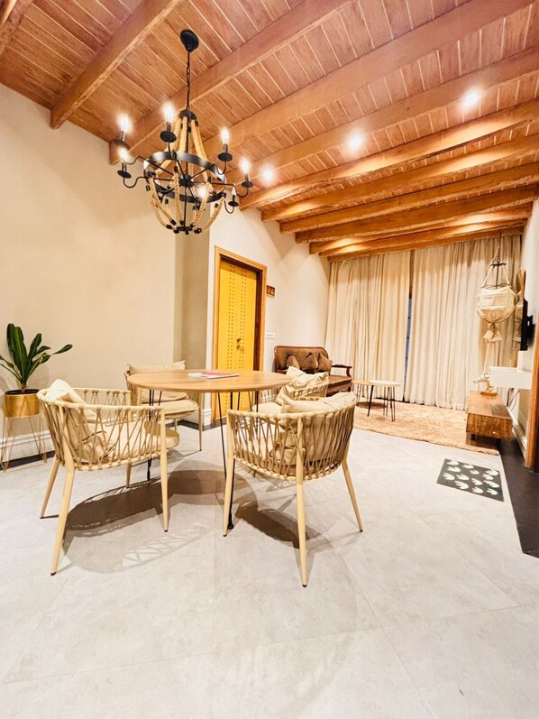 Superior Room | Living area