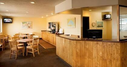 Superior Inn