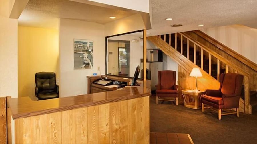 Superior & Sage Hotel