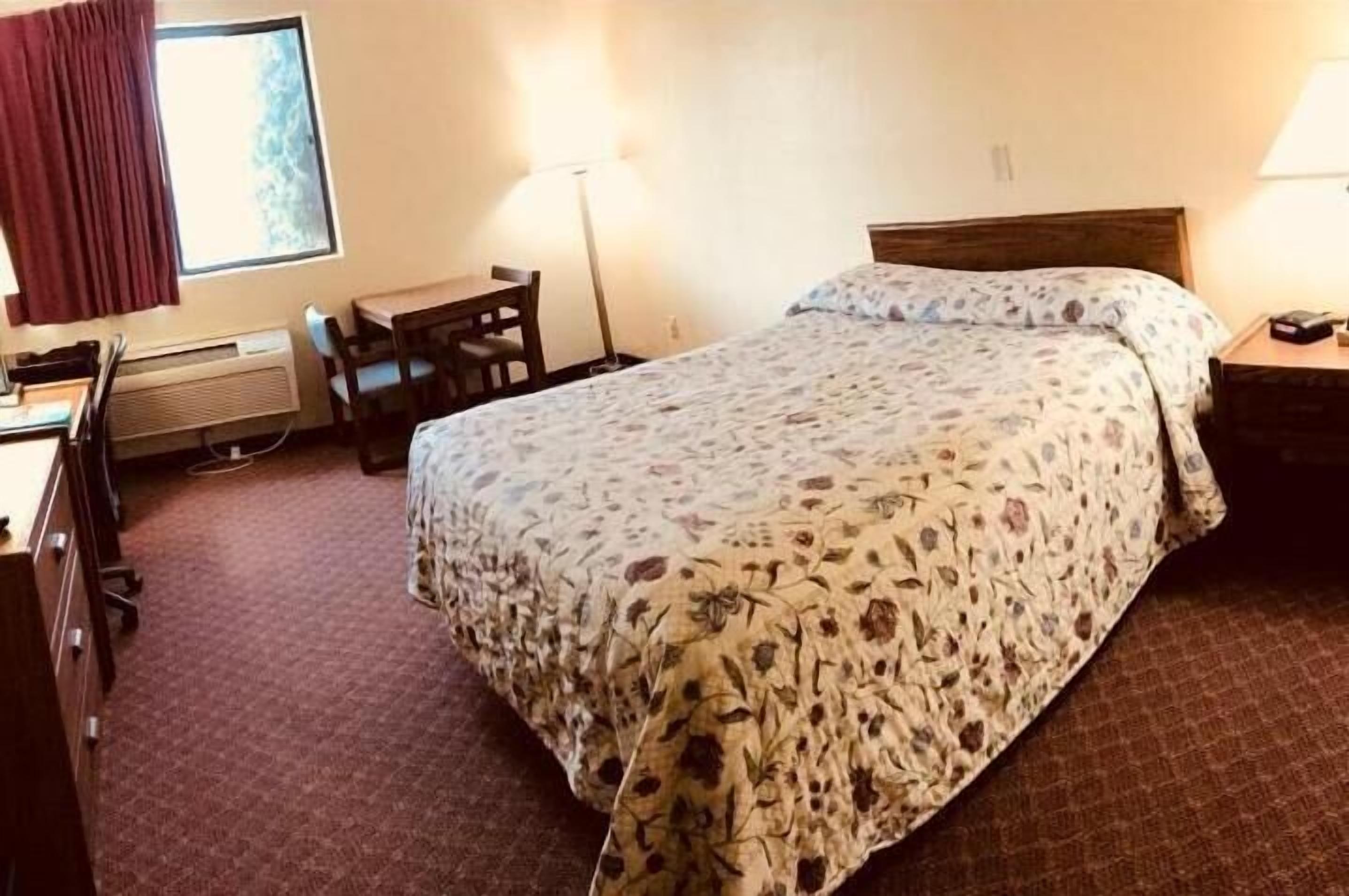 Blackout drapes, iron/ironing board, free WiFi, bed sheets