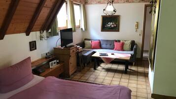 1 Schlafzimmer, WLAN, Bettwäsche