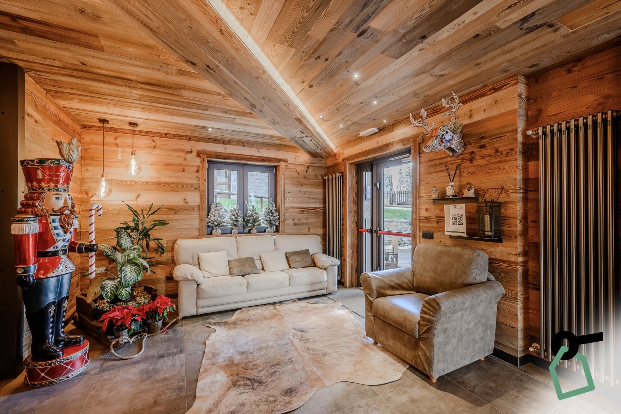 Coin salon dans le hall