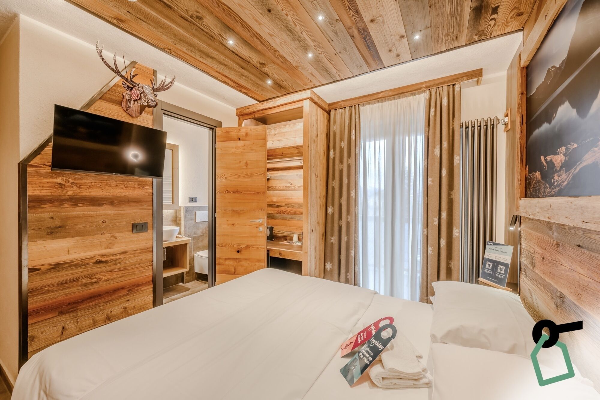 Tweepersoonskamer | Een minibar, een kluis op de kamer, gratis wifi, beddengoed