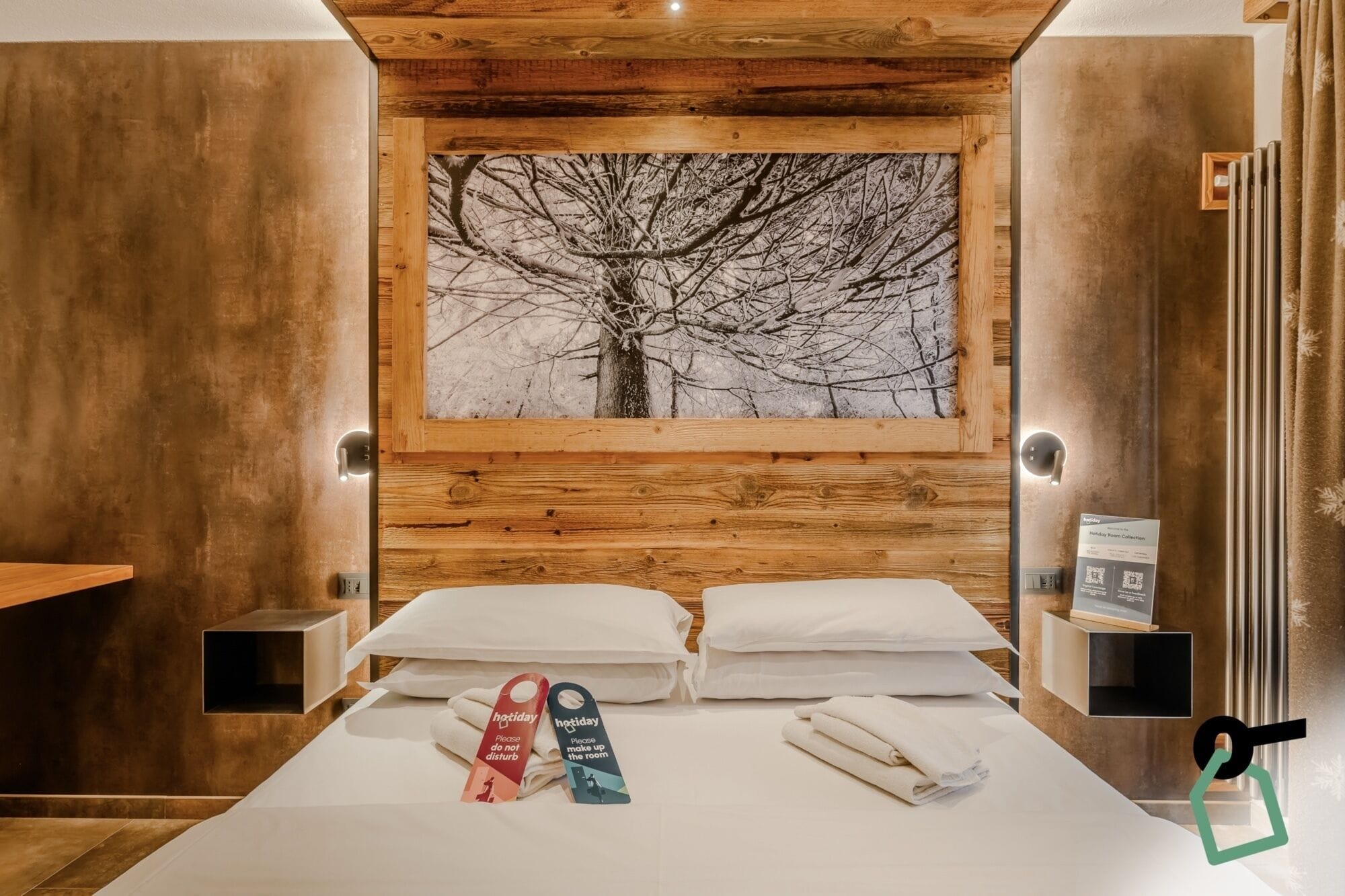 Minibar, in-room safe, free WiFi, bed sheets