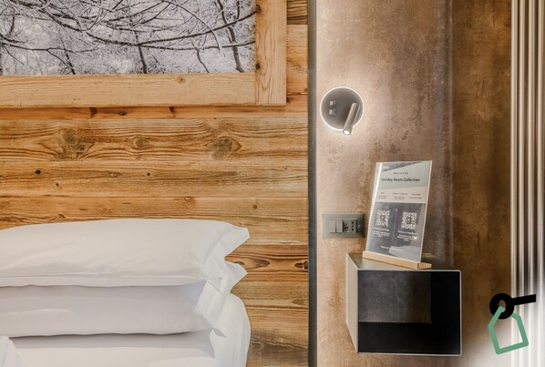 Minibar, in-room safe, free WiFi, bed sheets - Hotiday Sauze Centro (Sauze d'Oulx)