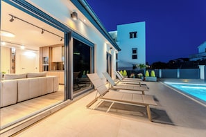 Villa Deluxe, vue jardin | Terrasse/Patio