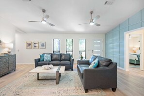 TV, fireplace, offices