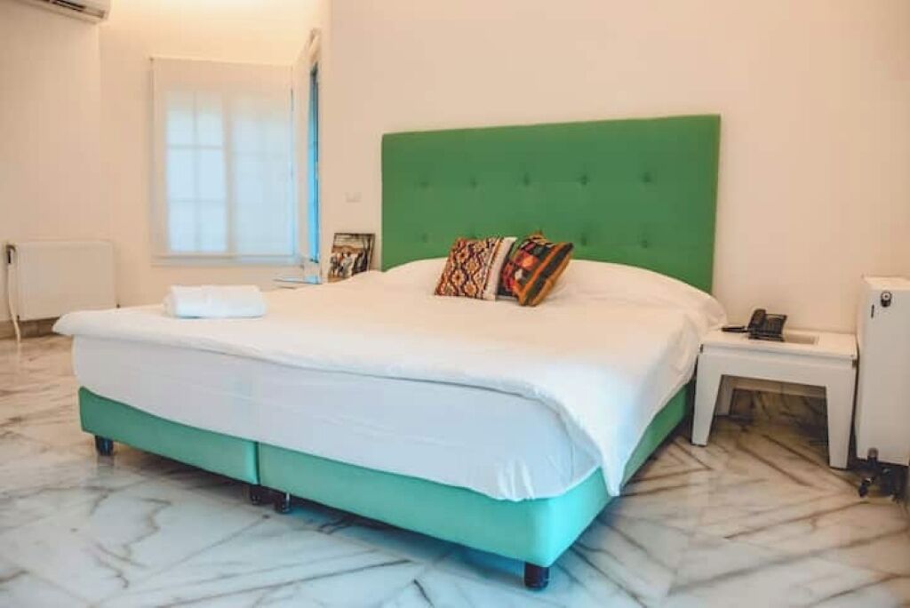 7 Schlafzimmer, Bügeleisen/Bügelbrett, WLAN, Bettwäsche