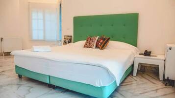 7 Schlafzimmer, Bügeleisen/Bügelbrett, WLAN, Bettwäsche