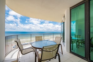 Condo, 2 Bedrooms | Outdoor dining - Phoenix Ix 907 2 Bedroom Condo (Orange Beach)