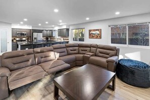 TV, fireplace, offices
