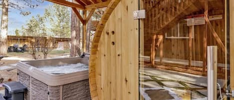 Bain à remous extérieur