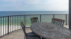 Condo, 3 Bedrooms | Outdoor dining - Phoenix Ix 1205 3 Bedroom Condo (Orange Beach)