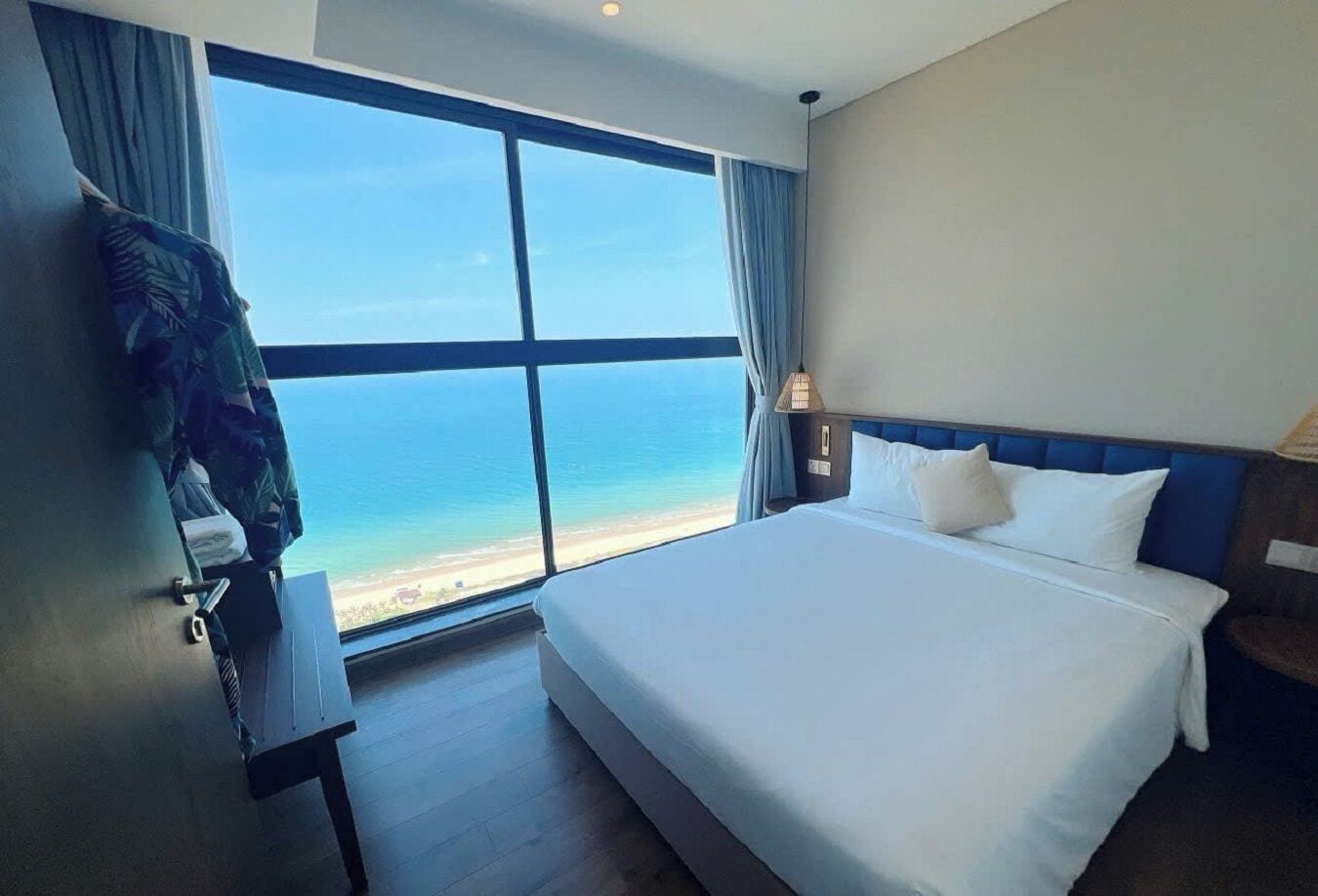 Apartment, 2 Bedrooms | Minibar, individually furnished, desk, laptop workspace